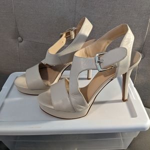 Nine West beige heels